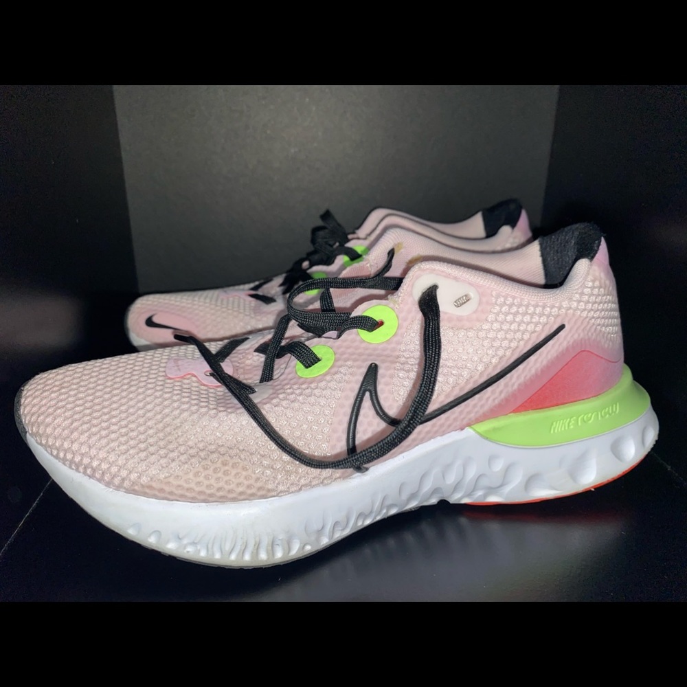 Nike Renew